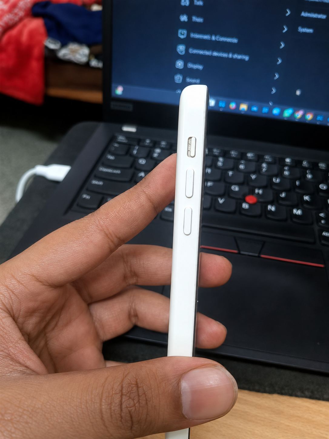 Rare Apple iPhone 5C 12GB White – Classic Vintage iPhone | Excellent Condition