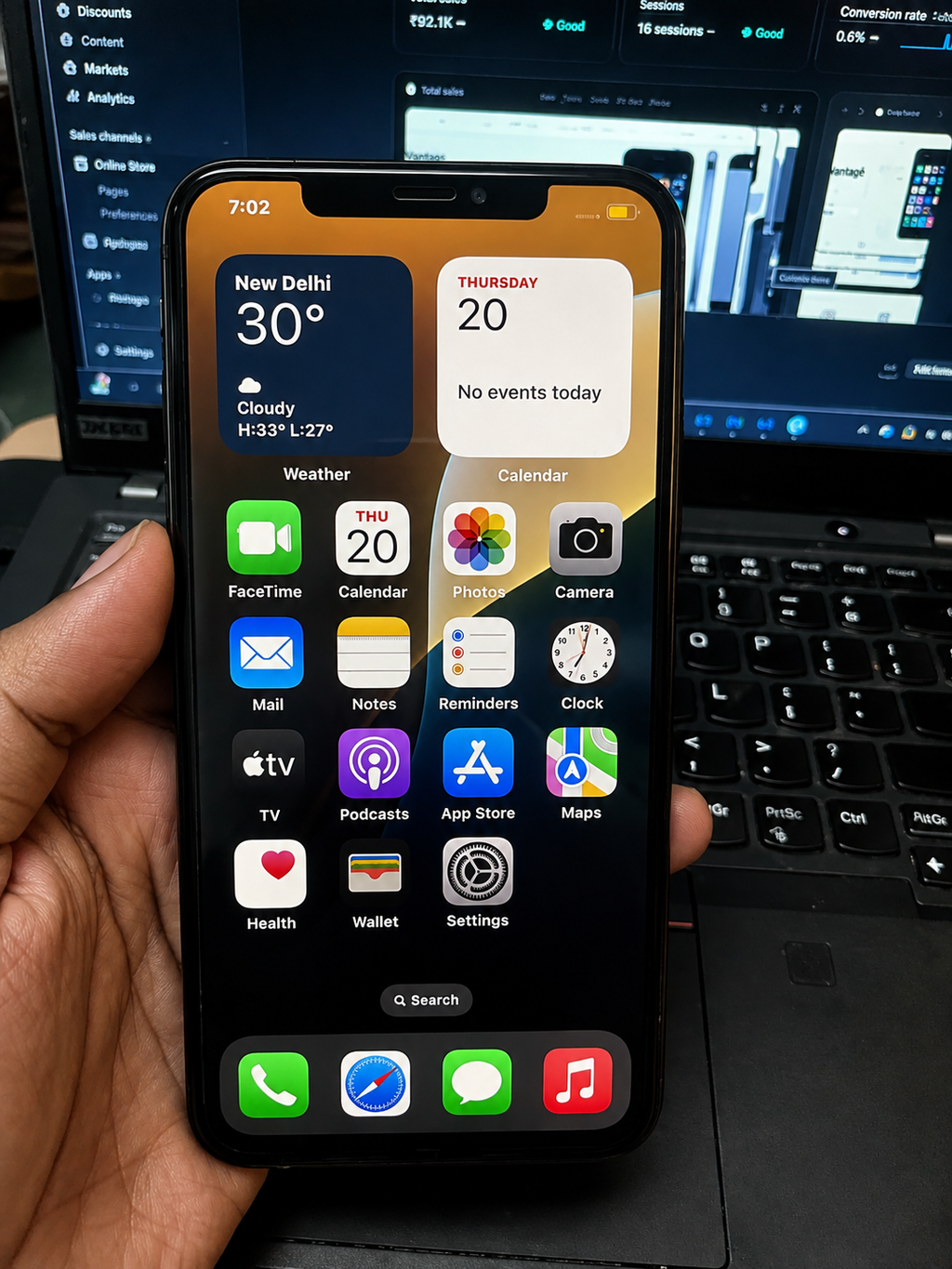 Apple iPhone XS Max 64GB Space Grey – Excellent Condition